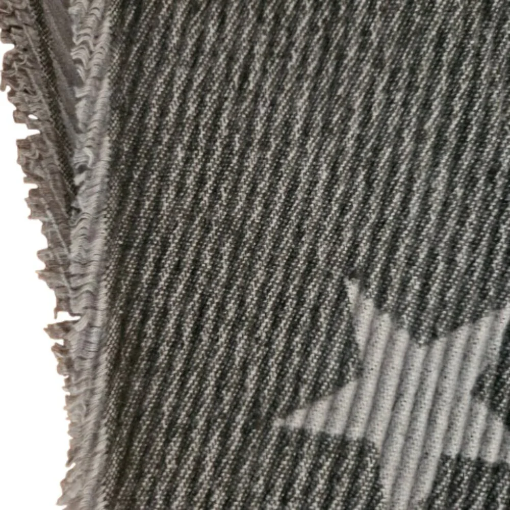 NWT Pretty Persuasions Reversible Gray Star Print Ripple Effect Scarf